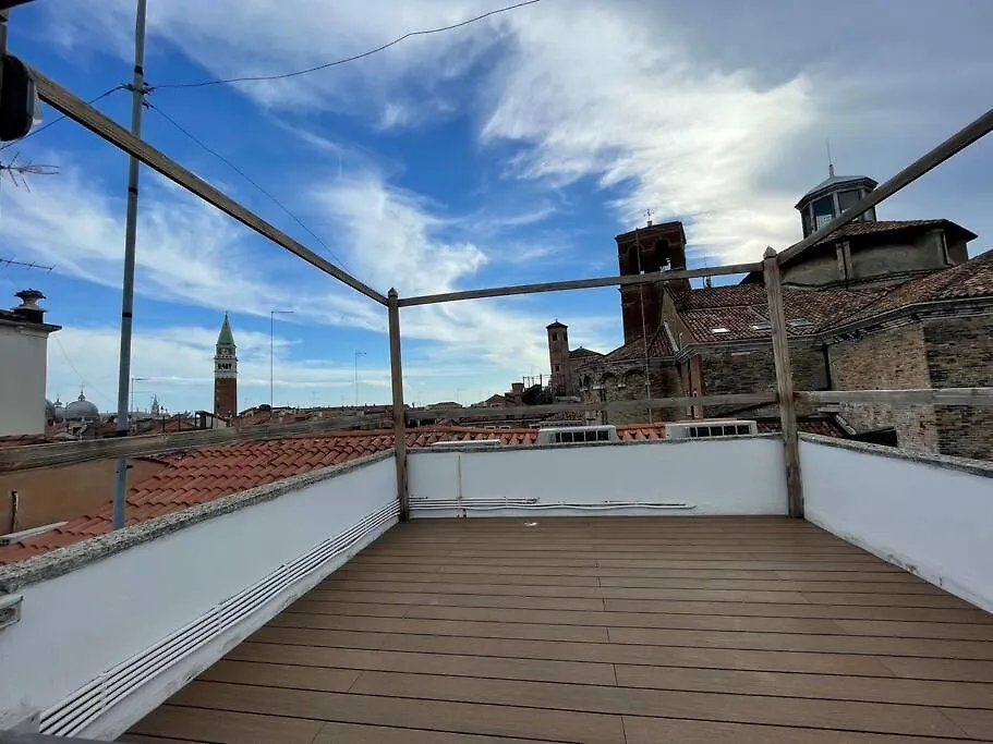 Rooftop Terrace Ovosodo Apartaments #3 Ve - Rialto Venedig