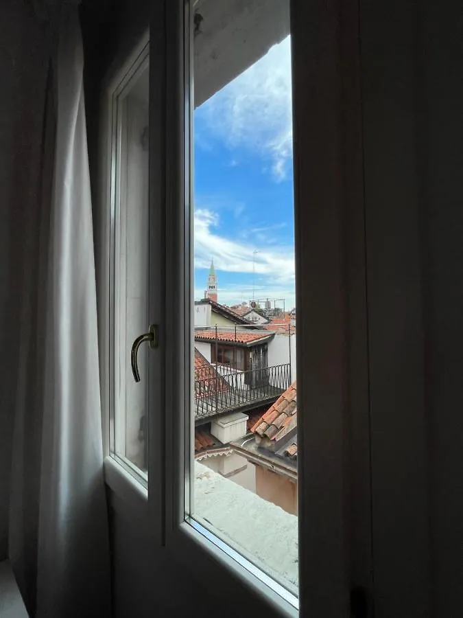 Rooftop Terrace Ovosodo Apartaments #3 Ve - Rialto Venedig Lejlighed